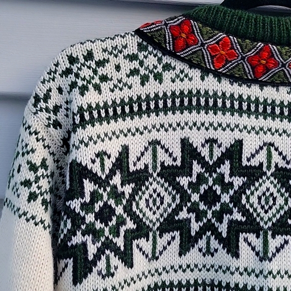 DALE OF NORWAY WOMEN'S SWEATER SIZE M 42 - Picture 14 of 17